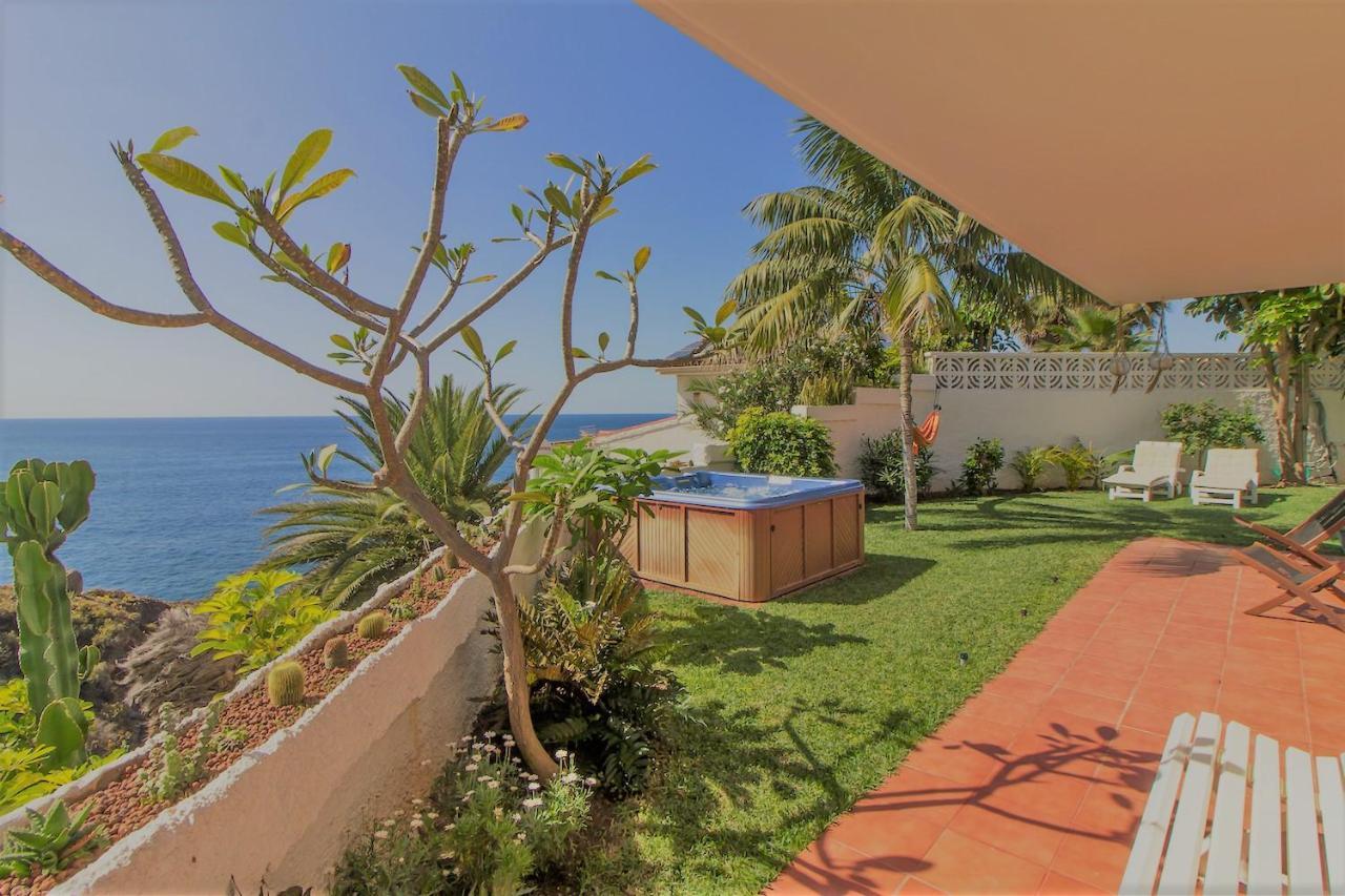 Villa In Protected Space In Front Of The Sea Лос-Реалехос Экстерьер фото